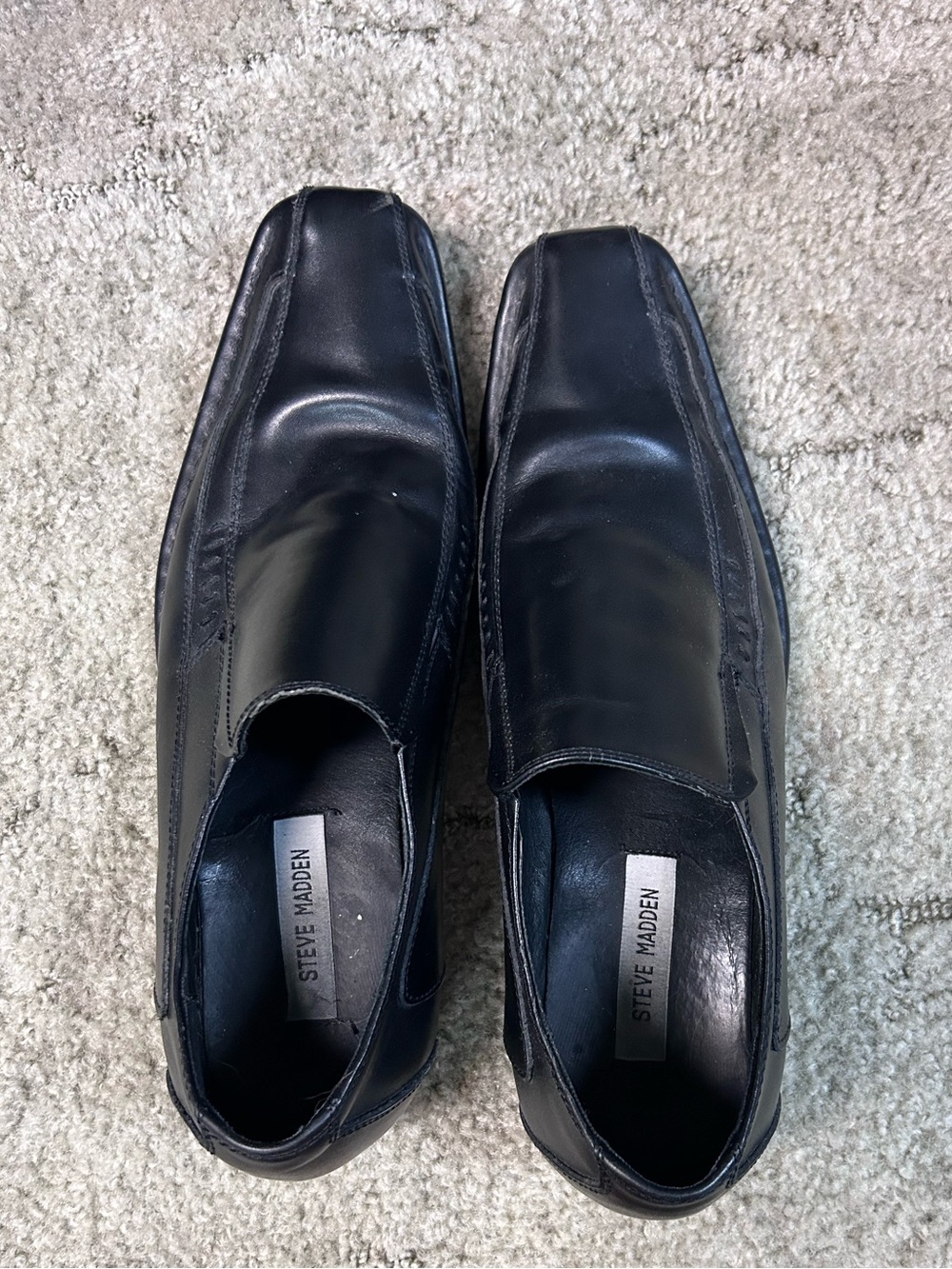 Steve Madden Black Leather Slip-On Loafers
